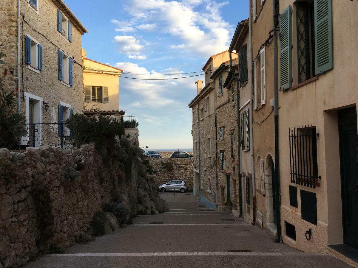 Superb One-bedroom - Stayinantibes- Picasso 1 Apartment *